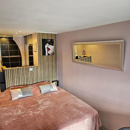 Naturiste Port Nature * Agde